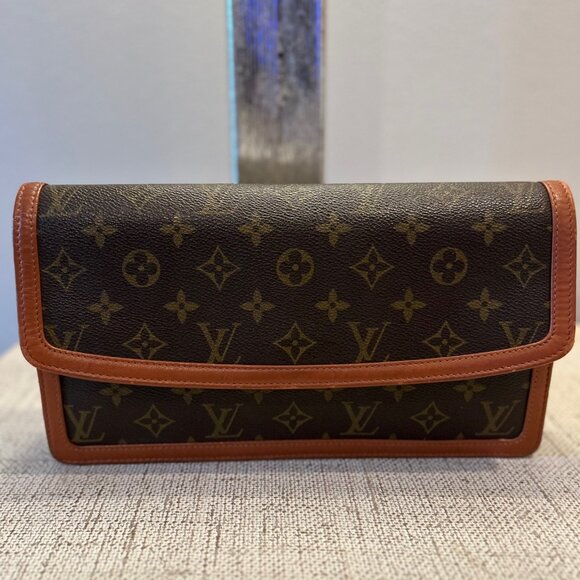 Authentic Louis Vuitton Monogram Pochette Dame GM Brown Canvas Clutch - Picture 1 of 13